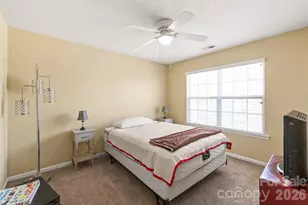 12205 Westbury Glen Ct, Charlotte, NC 28262 - Photo 40