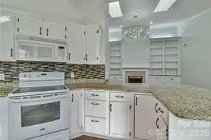 4 Heather Way, Candler, NC 28715 - Photo 4