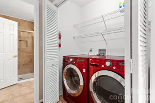 100 Thistle Knoll Ct, Asheville, NC 28803 - Photo 22