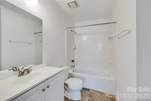 11020 Carmel Crossing Rd, Charlotte, NC 28226 - Photo 16