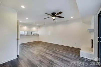 11020 Carmel Crossing Road, Charlotte, NC 28226 - Photo 10