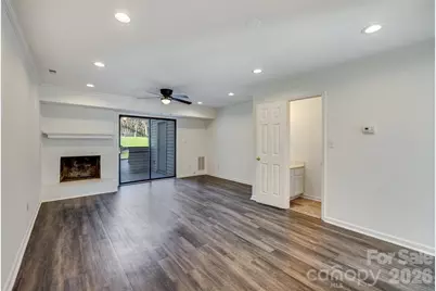 11020 Carmel Crossing Road, Charlotte, NC 28226 - Photo 8