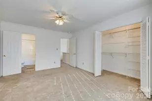 11020 Carmel Crossing Rd, Charlotte, NC 28226 - Photo 16