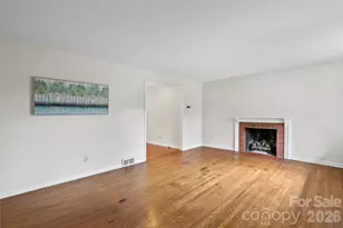 1 Clearbrook Rd, Asheville, NC 28805 - Photo 6