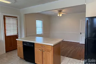 612 Ballard St, Chester, SC 29706 - Photo 8