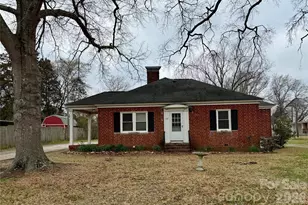 612 Ballard St, Chester, SC 29706 - Photo 1