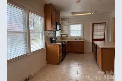 612 Ballard Street, Chester, SC 29706 - Photo 6