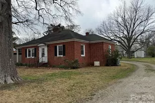 612 Ballard St, Chester, SC 29706 - Photo 2