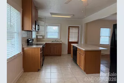 612 Ballard Street, Chester, SC 29706 - Photo 8