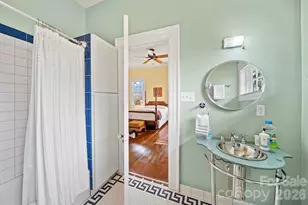 128 W Thomas St, Salisbury, NC 28144 - Photo 34