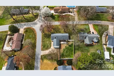 2010 Elizabeth Avenue, Hickory, NC 28602 - Photo 34