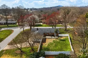 2010 Elizabeth Ave, Hickory, NC 28602 - Photo 36