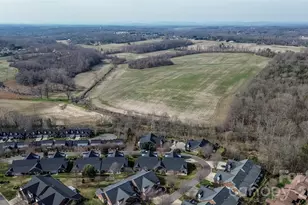 1365 Royalty Cir, Statesville, NC 28625 - Photo 16