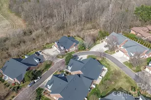 1365 Royalty Cir, Statesville, NC 28625 - Photo 14