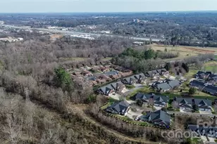 1365 Royalty Cir, Statesville, NC 28625 - Photo 8