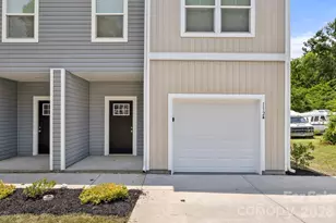 112 Angle St, Cherryville, NC 28021 - Photo 2