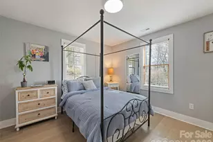 110 Ewart Dr, Hendersonville, NC 28739 - Photo 32