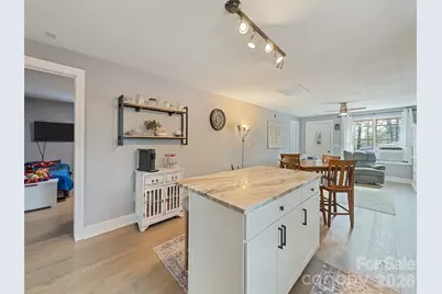 110 Ewart Drive, Hendersonville, NC 28739 - Photo 30