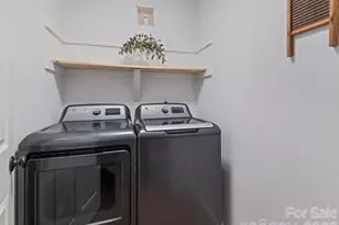 110 Ewart Dr, Hendersonville, NC 28739 - Photo 42