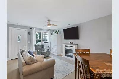 110 Ewart Drive, Hendersonville, NC 28739 - Photo 24