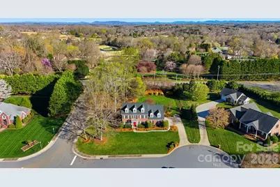 2716 Charleston Court, Claremont, NC 28610 - Photo 2