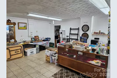 567 E Mills Street, Columbus, NC 28722 - Photo 6