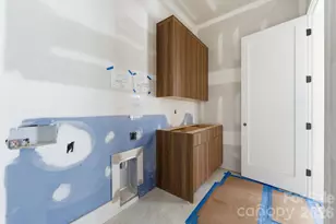 1427 N Sharon Amity Rd, Charlotte, NC 28211 - Photo 22