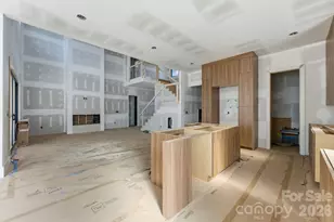 1427 N Sharon Amity Rd, Charlotte, NC 28211 - Photo 16