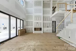 1427 N Sharon Amity Rd, Charlotte, NC 28211 - Photo 4