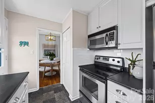 520 Wakefield Dr, Charlotte, NC 28209 - Photo 10