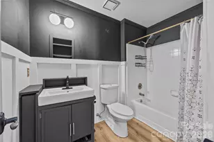 2019 Teddington Dr, Charlotte, NC 28214 - Photo 18