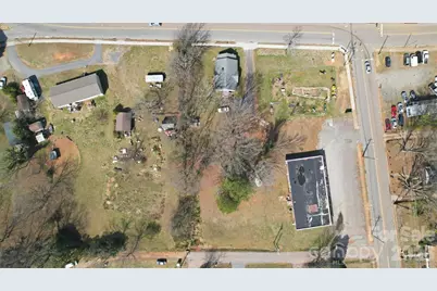 1904 N Rankin Avenue, Newton, NC 28658 - Photo 4