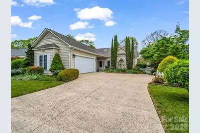 276 Cambridge Drive, Brevard, NC 28712 - Photo 2