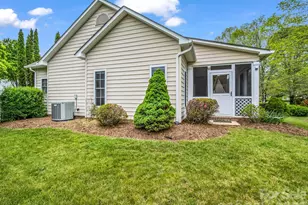 276 Cambridge Dr, Brevard, NC 28712 - Photo 10