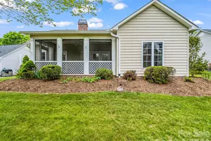 276 Cambridge Dr, Brevard, NC 28712 - Photo 8