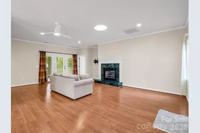 276 Cambridge Drive, Brevard, NC 28712 - Photo 20