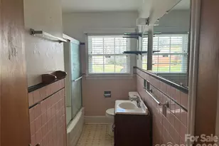 1435 Dean St, Charlotte, NC 28216 - Photo 10