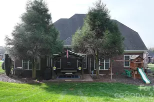 2696 Charleston Ct, Claremont, NC 28610 - Photo 42