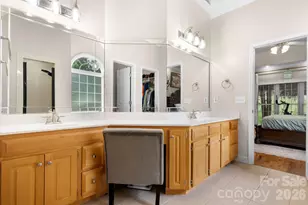 2696 Charleston Ct, Claremont, NC 28610 - Photo 22