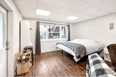 31 Central Avenue W, Asheville, NC 28806 - Photo 26