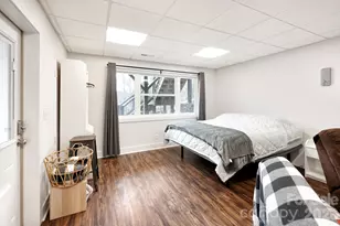 31 Central Ave W, Asheville, NC 28806 - Photo 26