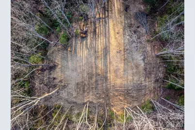 582 Faircrest Lane, Hendersonville, NC 28792 - Photo 4