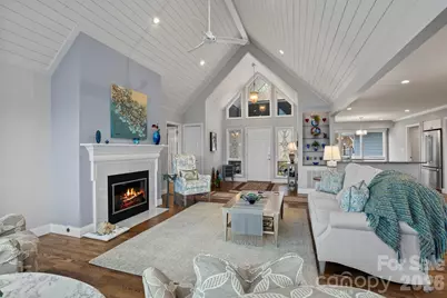 330 Dawnbrook Drive, Flat Rock, NC 28731 - Photo 10