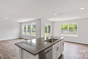 9 Katherine Emilie Dr, Hendersonville, NC 28792 - Photo 8