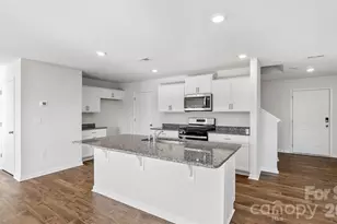 15 Katherine Emilie Dr, Hendersonville, NC 28792 - Photo 8