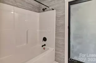 2105 Highland St, Charlotte, NC 28208 - Photo 26