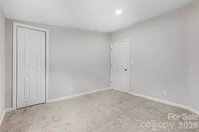 5050 Park Creek Drive, Mount Holly, NC 28120 - Photo 16