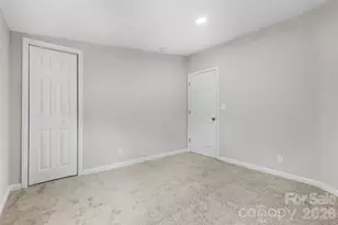 5050 Park Creek Dr, Mount Holly, NC 28120 - Photo 16