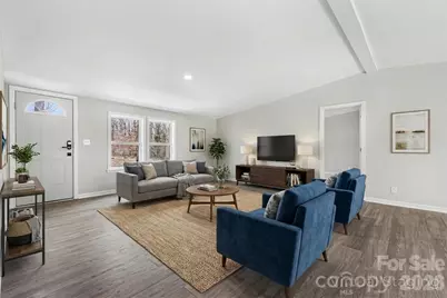 5050 Park Creek Drive, Mount Holly, NC 28120 - Photo 4