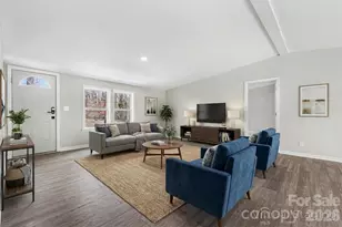 5050 Park Creek Dr, Mount Holly, NC 28120 - Photo 4